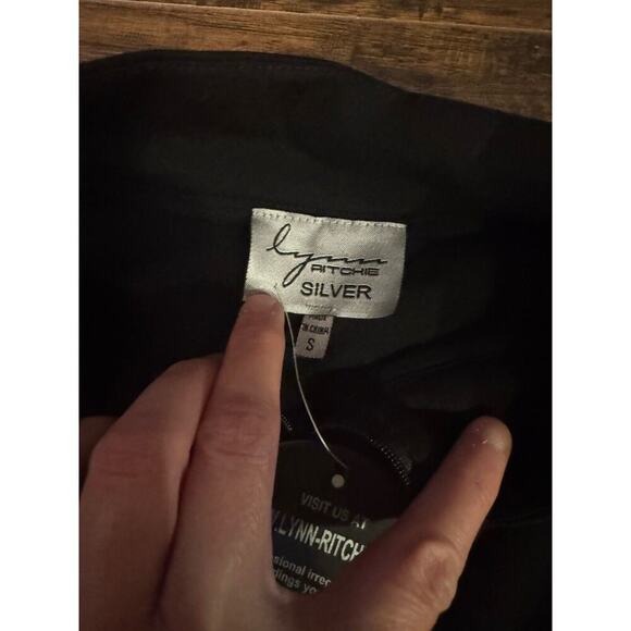 Lynn Ritchie Silver Jacket Women Small Black Quarter Zip Collared Pullover - Picture 4 of 10